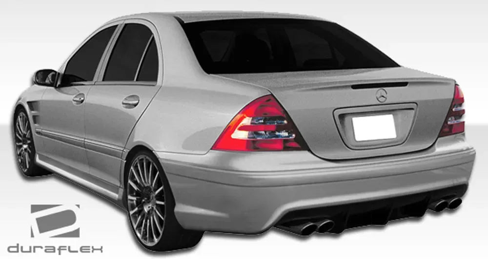 Duraflex Morello Edition Fender Compatible With 2001-2007 Mercedes C Class - 2 Piece