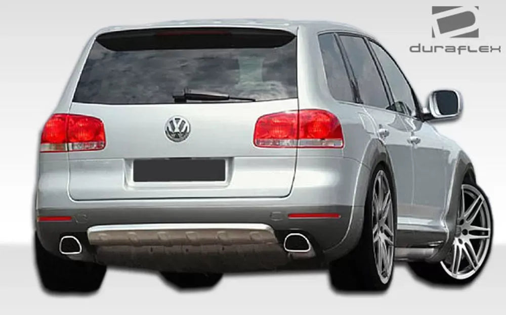Duraflex CR-C Fender Flare Compatible With 2004-2007 Volkswagen Touareg - 12 Piece
