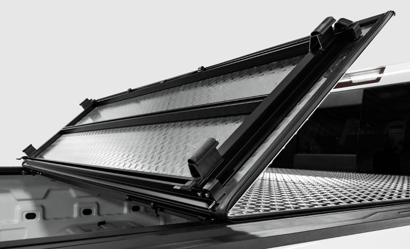Access LOMAX Tri-Fold Cover 2019 Dodge Ram 1500 5Ft 7 In Box (Except 2019 Classic) B0040059