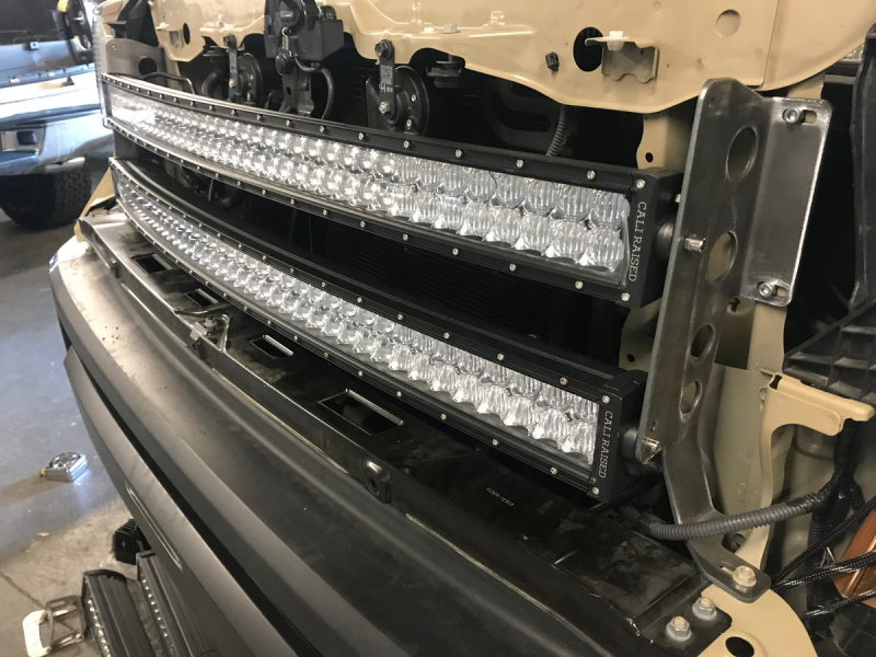 Cali Raised LED Cali Raised 14-21 Toyota Tundra 42 Hidden Grille Curved Led Light Bar Brackets Kit - Combo Beam/Led CR2561