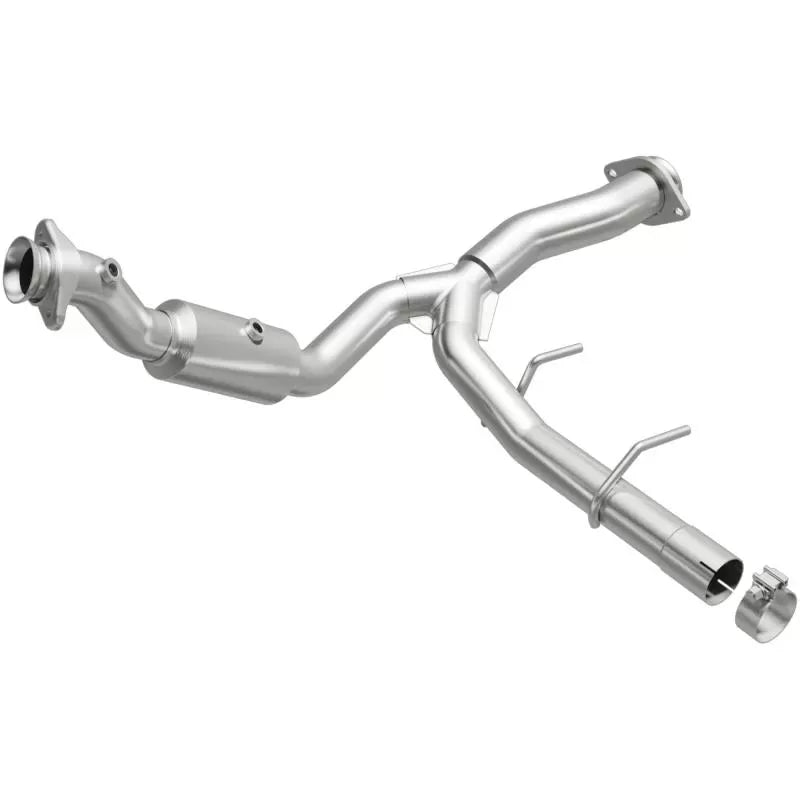 MagnaFlow OEM Grade Direct-Fit Catalytic Converter 21-528 for 2015-2017 Ford Expedition, Lincoln Navigator