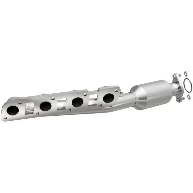 MagnaFlow OEM Grade Manifold Catalytic Converter 22-036 for Infiniti QX56/QX80 2011-2017