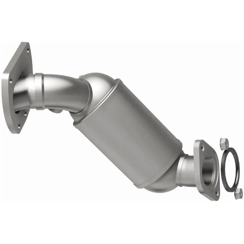 MagnaFlow OEM Grade Federal/EPA Compliant Catalytic Converter 22-270 for 2020 Toyota Highlander V6 3.5L