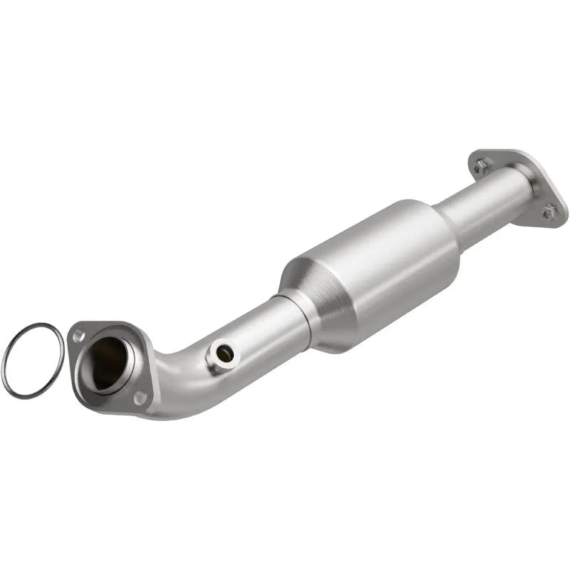 MagnaFlow 24.125" OL OEM Grade Direct-Fit Catalytic Converter for Toyota Tacoma 2016-2022