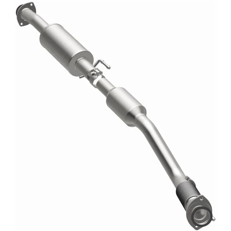 MagnaFlow OEM Grade Direct-Fit Catalytic Converter for Toyota Camry 2.5L 2018-2022