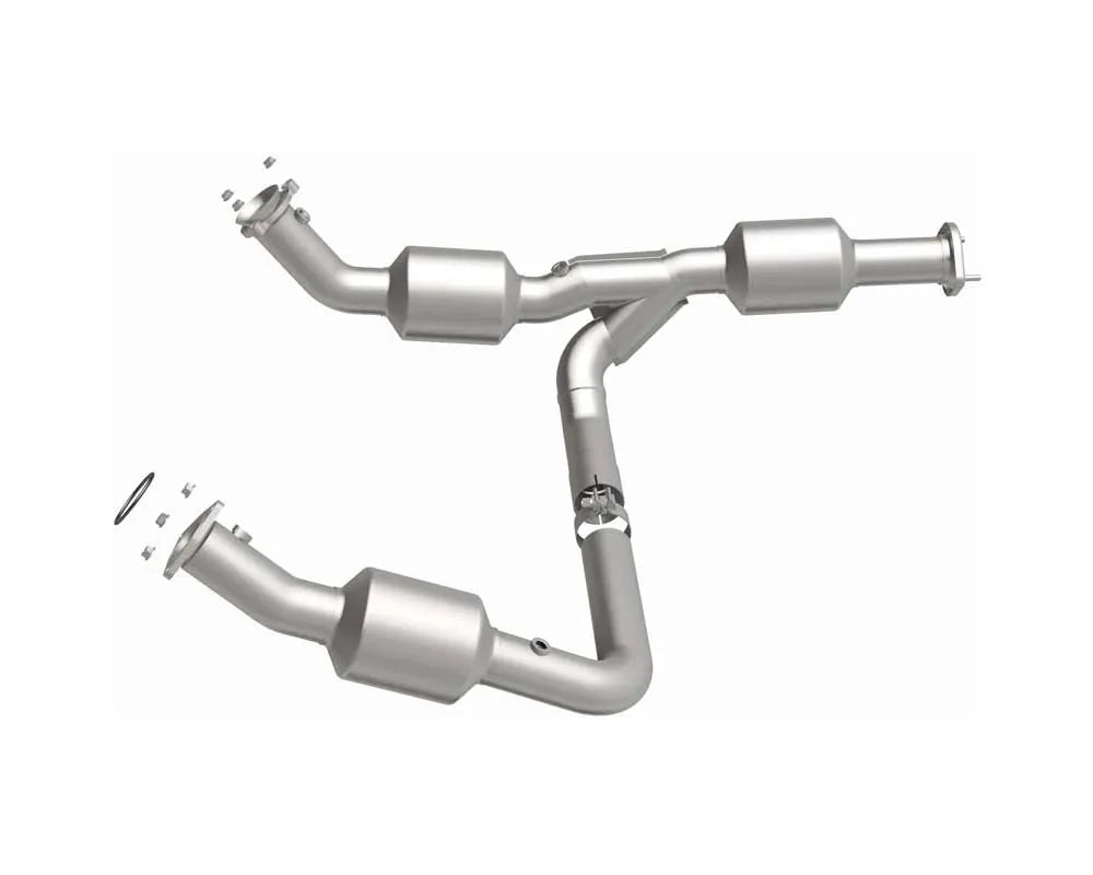 MagnaFlow OEM Grade Direct-Fit Catalytic Converter for 2018-2020 Chevrolet/GMC 4.3L