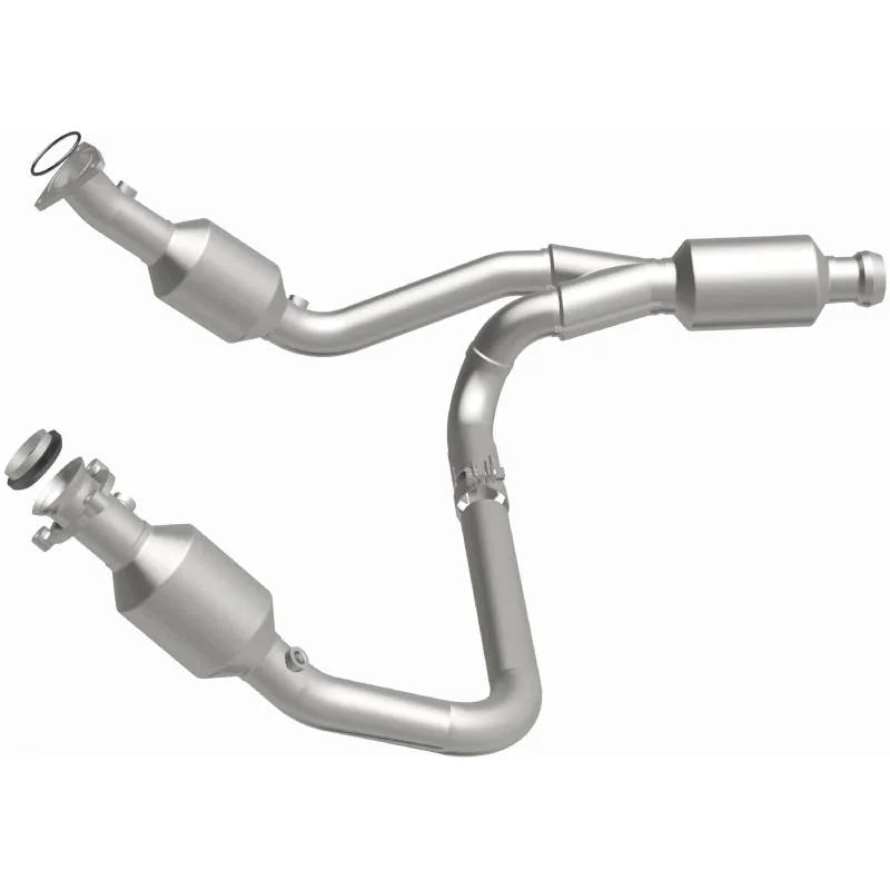 MagnaFlow OEM Grade Direct-Fit Catalytic Converter 280424 for 2014-2015 Chevrolet/GMC 4.3/5.3L