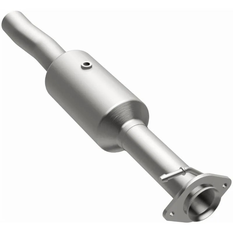 MagnaFlow OEM Grade Direct-Fit Catalytic Converter for Ford F-350/F-450/F-550 6.8L 2009-2017