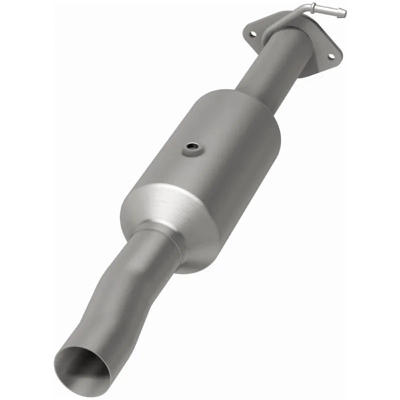 MagnaFlow OEM Grade Direct-Fit Catalytic Converter for Ford F-350/F-450/F-550 6.8L 2009-2017