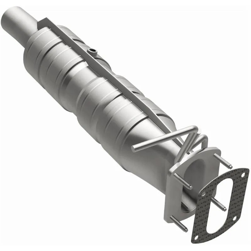 MagnaFlow OEM Grade Direct-Fit Catalytic Converter 280435 for Ford F-53/F-59 2009-2019