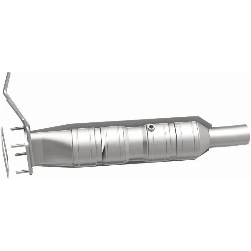 MagnaFlow OEM Grade Direct-Fit Catalytic Converter 280435 for Ford F-53/F-59 2009-2019