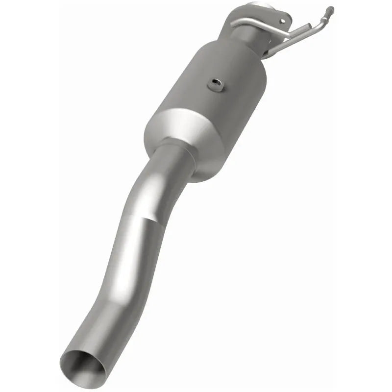 MagnaFlow OEM Grade Direct-Fit Catalytic Converter for Ford F-350/F-450/F-550 7.3L 2020-2022