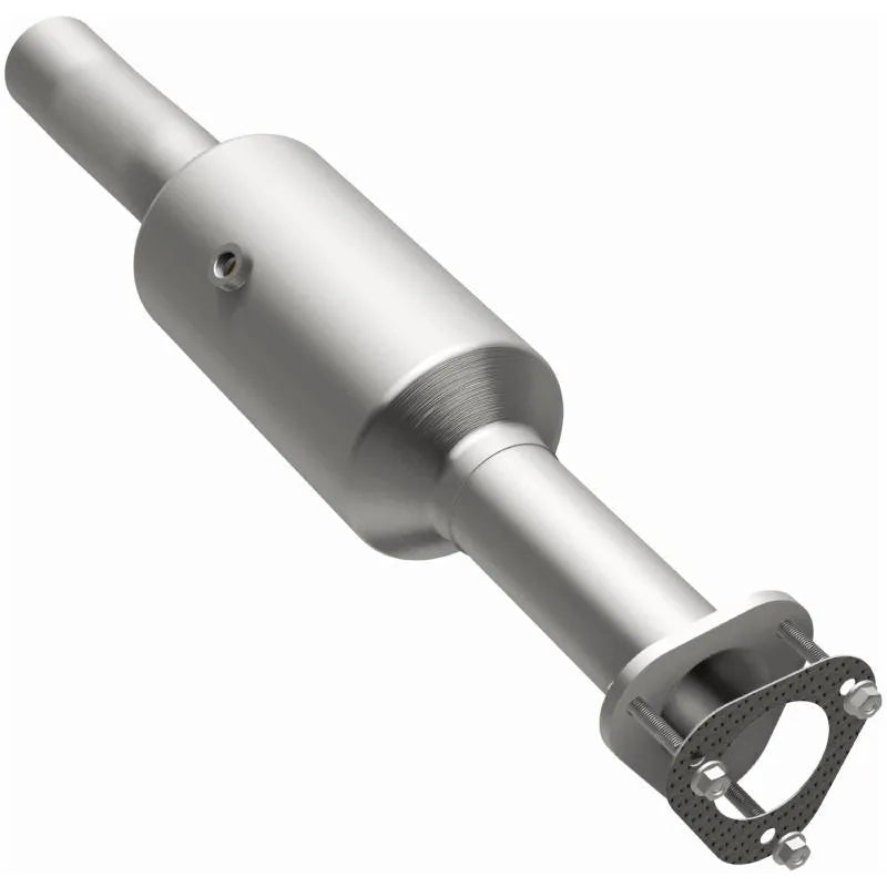 MagnaFlow OEM Grade Direct-Fit Catalytic Converter for 2016-2019 Ford E-450 Super Duty 6.8L