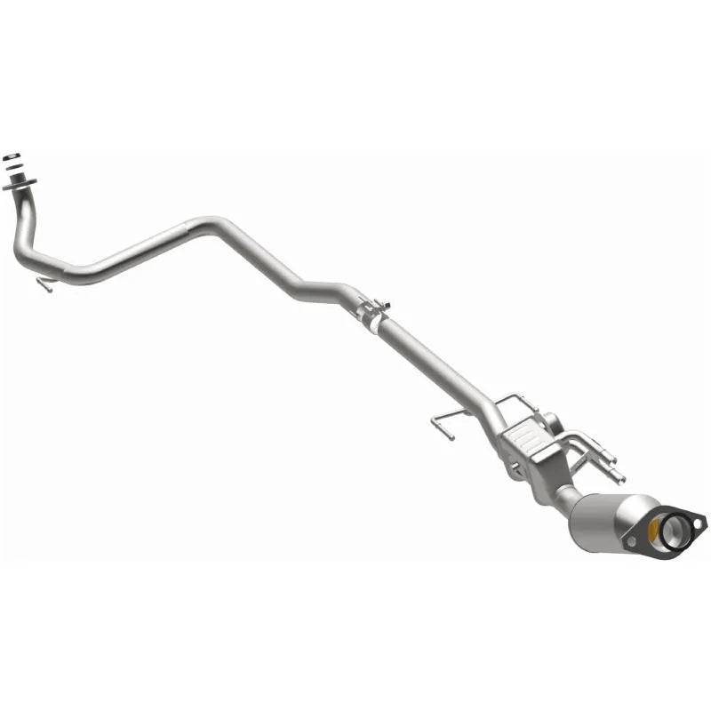 MagnaFlow OEM Grade Direct-Fit Catalytic Converter for 2012-2013 Toyota Prius C 1.5L