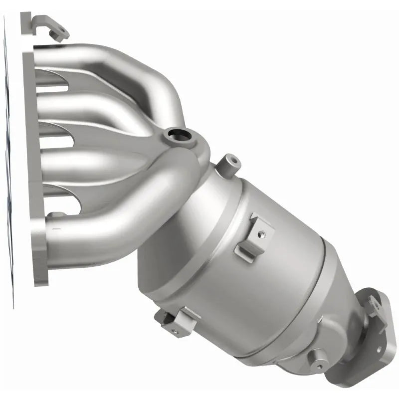 MagnaFlow OEM Grade Direct-Fit Catalytic Converter for 2017-2020 Nissan Rogue Sport 2L
