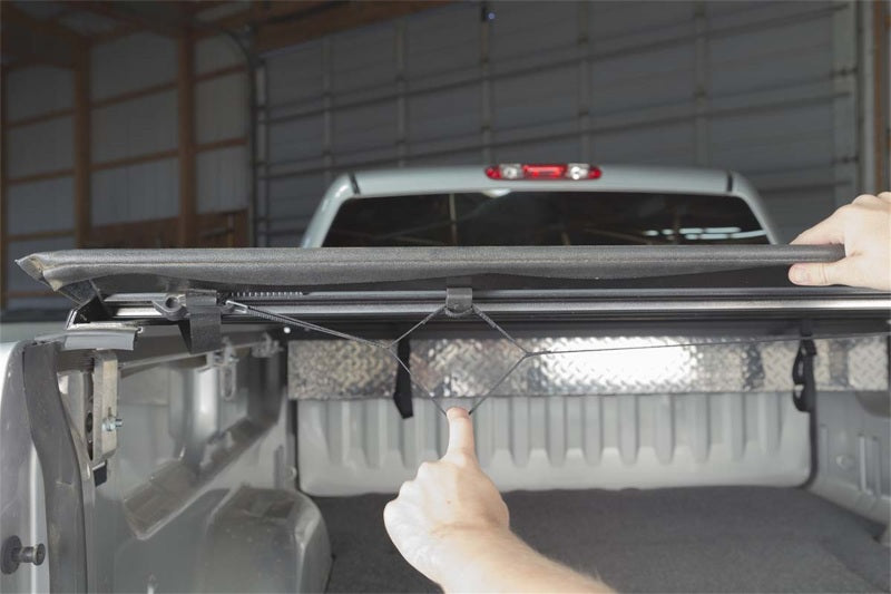 Access Toolbox 07-13 Chevy/GMC Full Size All 6ft 6in Bed Roll-Up Cover 62289