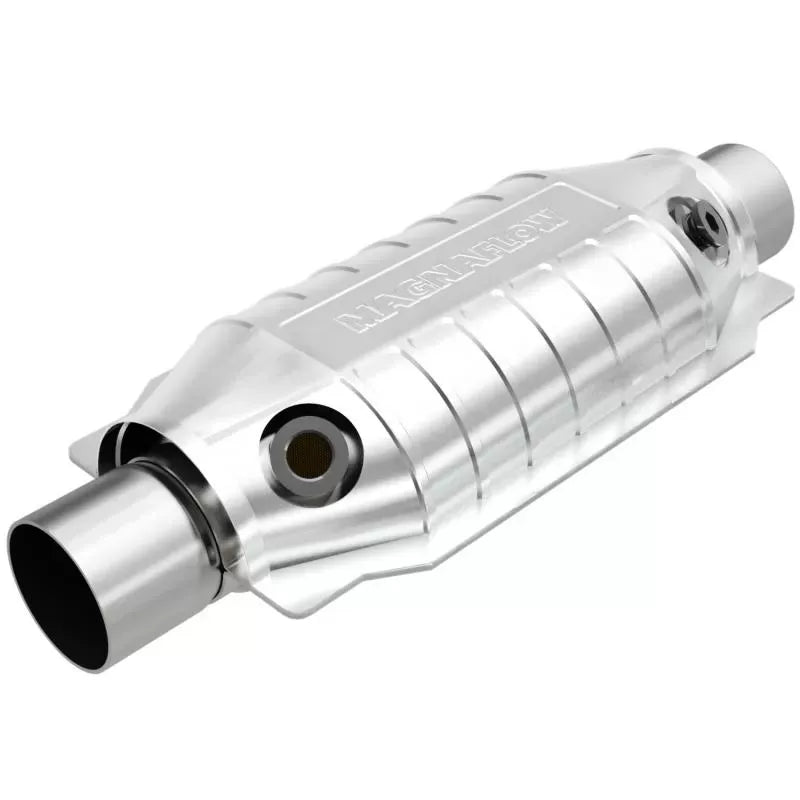 MagnaFlow OEM Grade Universal Catalytic Converter 2.5in Inlet/Outlet Diameter 51066