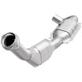 MagnaFlow OEM Grade Direct-Fit Catalytic Converter 51171 for Ford Expedition F-150 2001-2004
