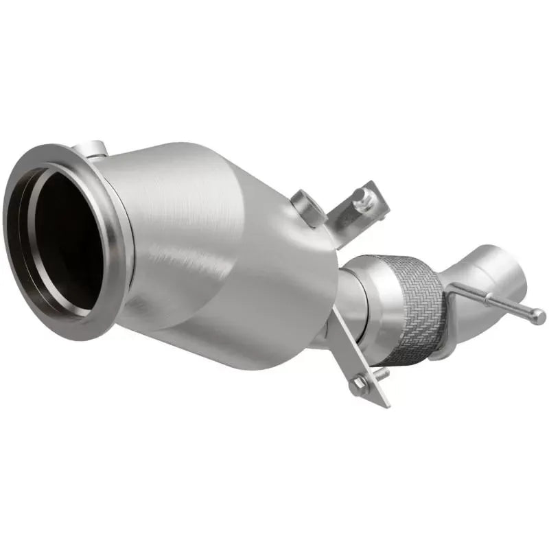 MagnaFlow OEM Grade Direct-Fit Catalytic Converter 52266 for BMW 528i 2012-2016, X5 2016