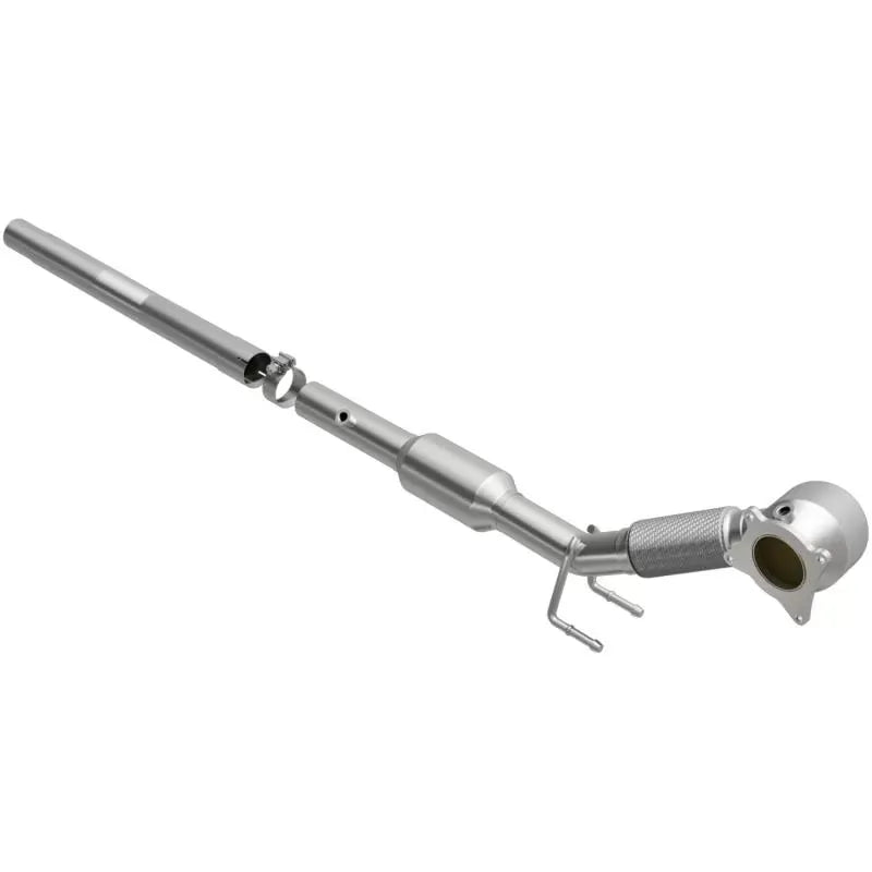 MagnaFlow OEM Grade Direct-Fit Catalytic Converter 52281 for 2012-2013 VW Jetta, Beetle, CC