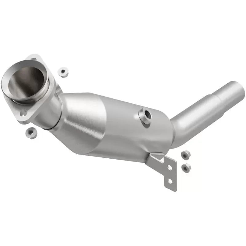 MagnaFlow OEM Grade Direct-Fit Catalytic Converter for 2015-2017 Mercedes-Benz E400