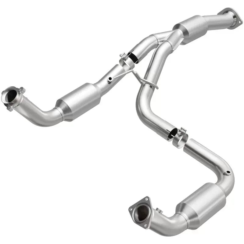 MagnaFlow Direct-Fit Catalytic Converter 5582812 for 2012-2014 Chevy/GMC 2500/3500 HD