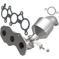 MagnaFlow Manifold Catalytic Converter 5582832 for 2007-2013 Toyota Highlander/Sienna, Stainless Steel