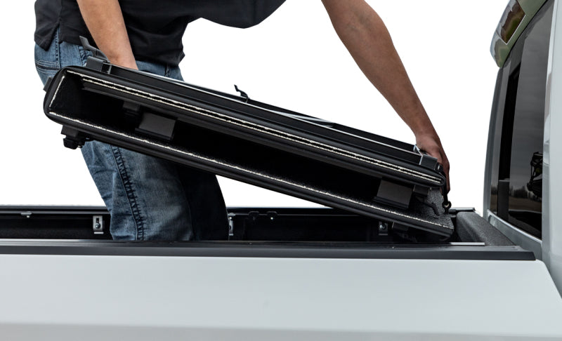 Access LOMAX Professional Series Tri-Fold Cover 2020 Jeep Gladiator 5ft Box Diamond Plate B0070019