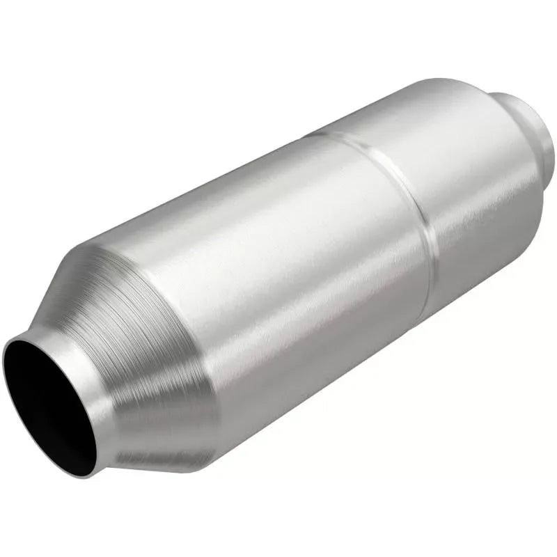 MagnaFlow HM Grade Universal Catalytic Converter 2.5in Inlet/Outlet, Federal Compliant