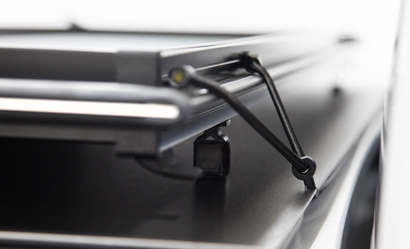 Access LOMAX Professional Series Tri-Fold Cover 17-19 Nissan Titan 5ft 6in Bed B0030019