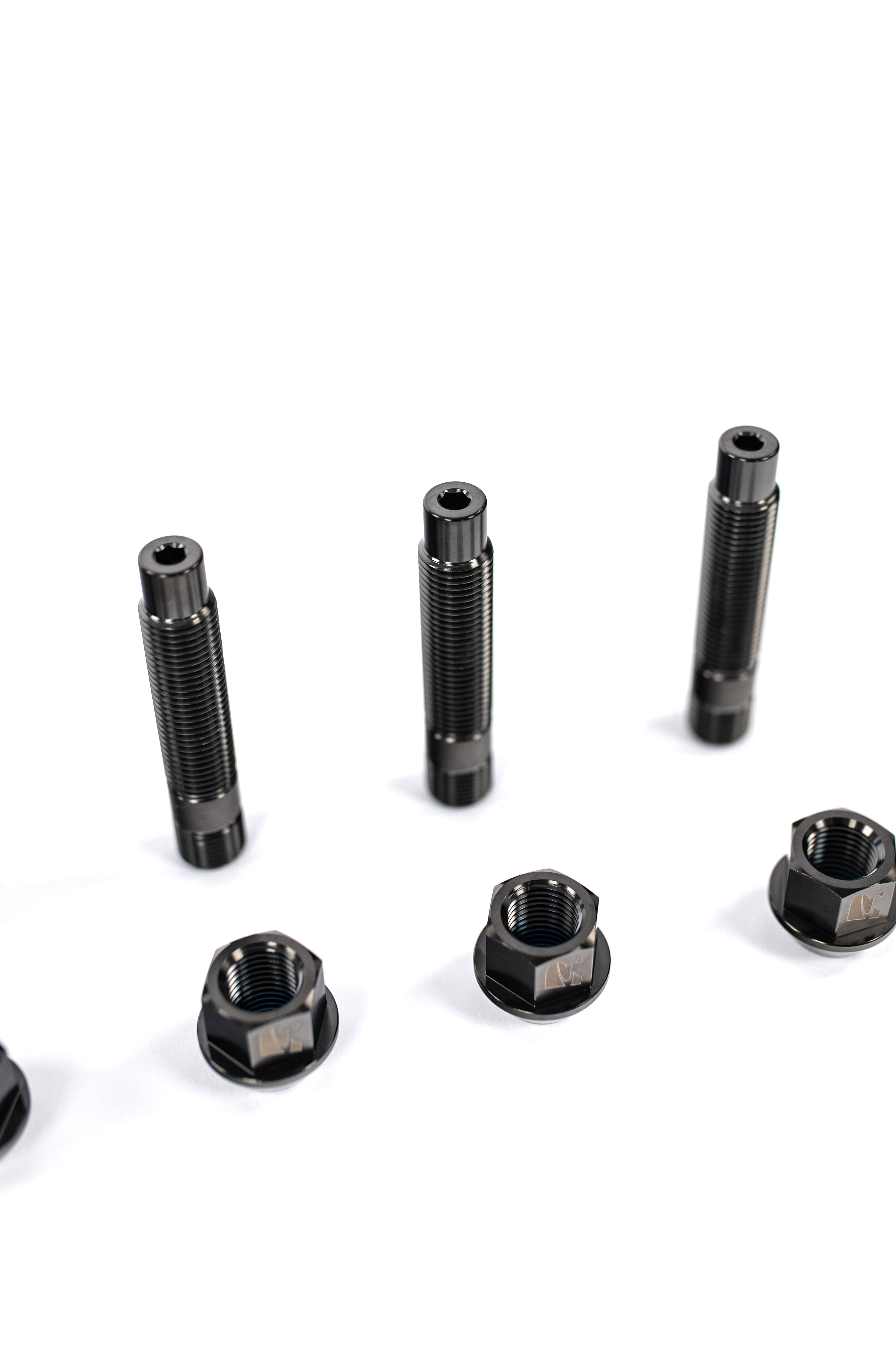 RENNELEMENT Titanium 75mm Stud Kit