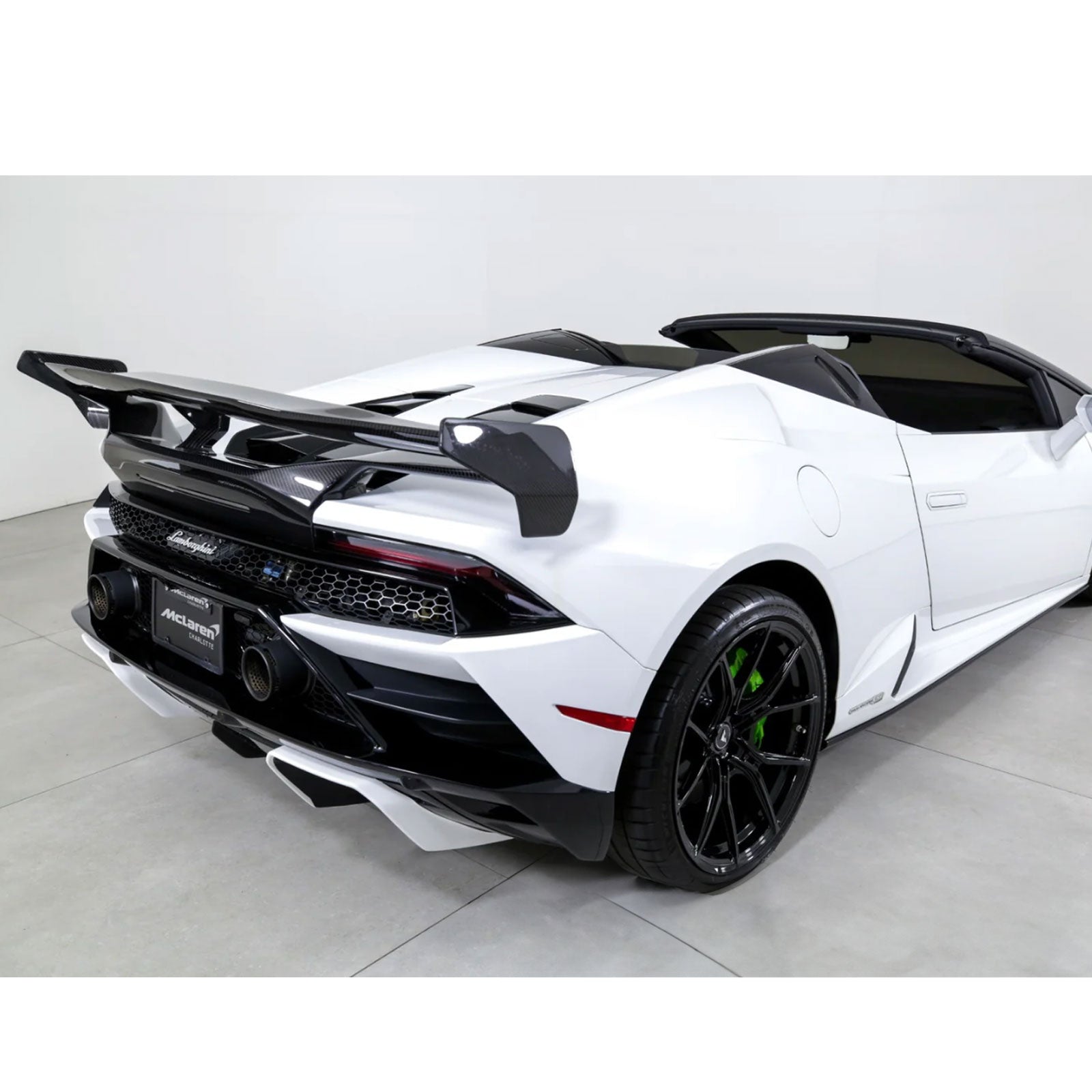 V Style Dry Carbon Fiber Rear Wing with Base Panel for Lamborghini Huracan LP580 LP610 EVO