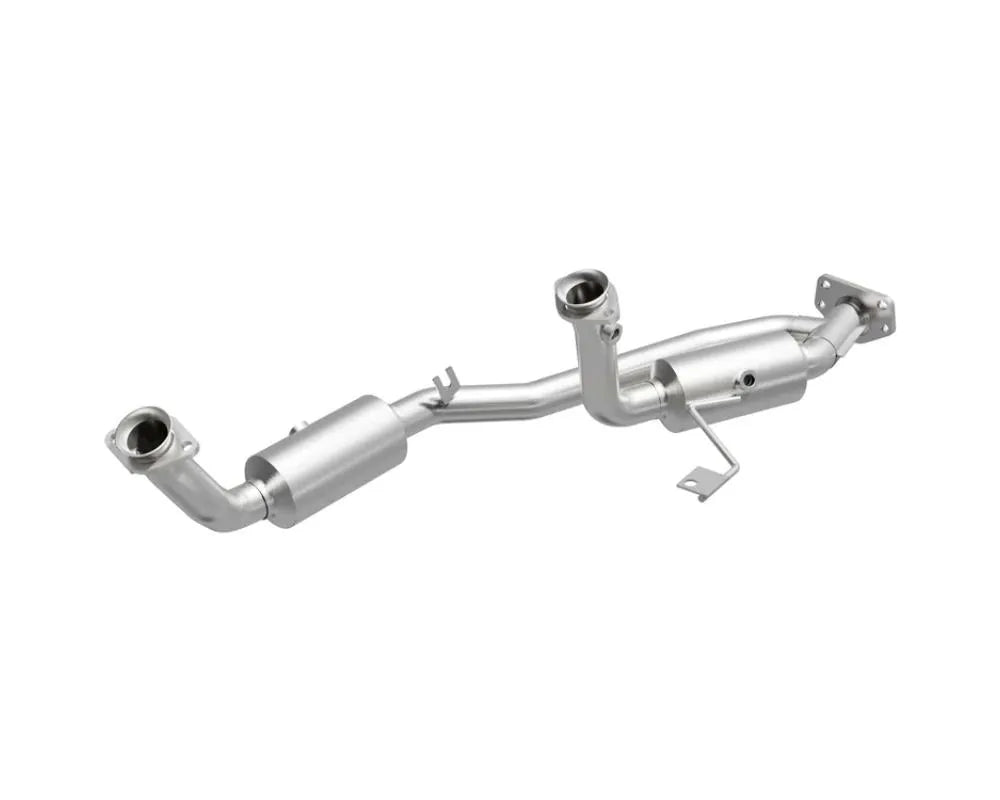 MagnaFlow Direct-Fit Catalytic Converter 4551079 for 2004-2005 Ford Freestar & Mercury Monterey