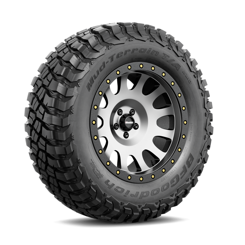 BFGoodrich Mud-Terrain T/A KM3 LT235/70R16 110/107Q 23390