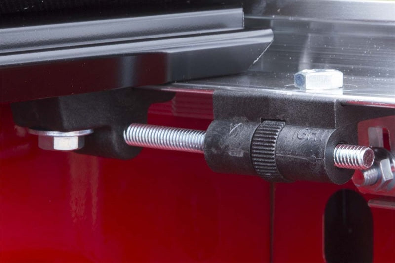 Access Tonnosport 15-19 Ford F-150 6ft 6in Bed Roll-Up Cover 22010379