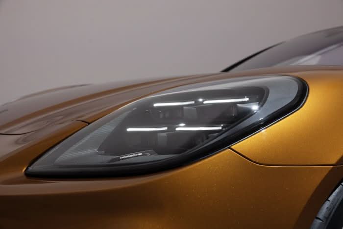 Porsche 718 982 Modern Style LED Headlights - Modern Design Upgrade (2024+)